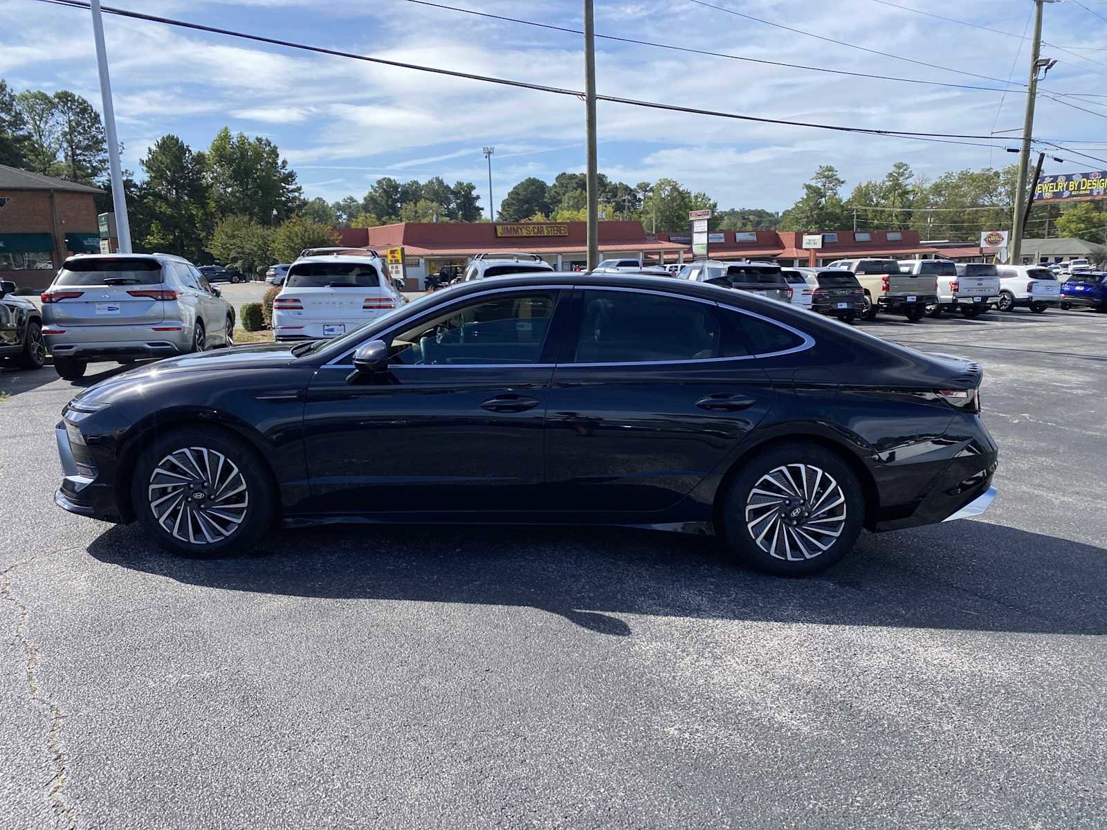 Certified 2025 Hyundai Sonata Limited image 8