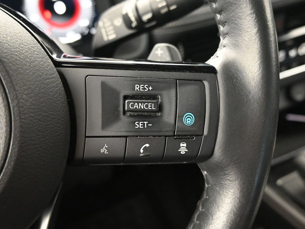 Used 2022 Nissan Rogue Platinum w/ Head-Up Display Package image 29