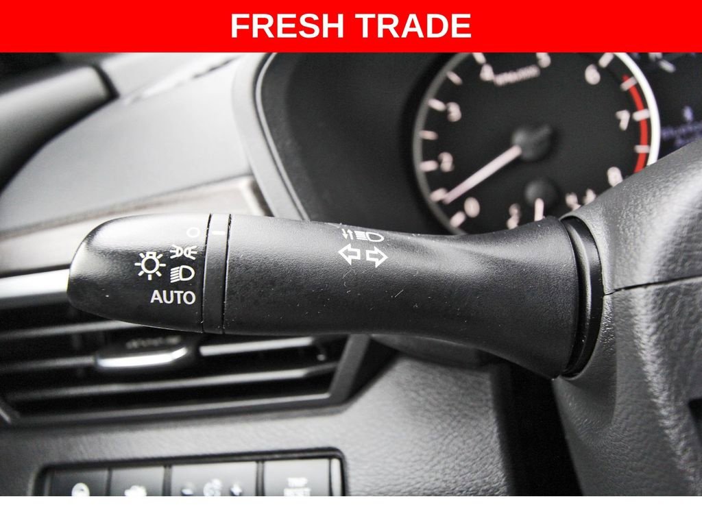 Used 2023 Nissan Altima 2.5 SV w/ SV Premium Package image 17