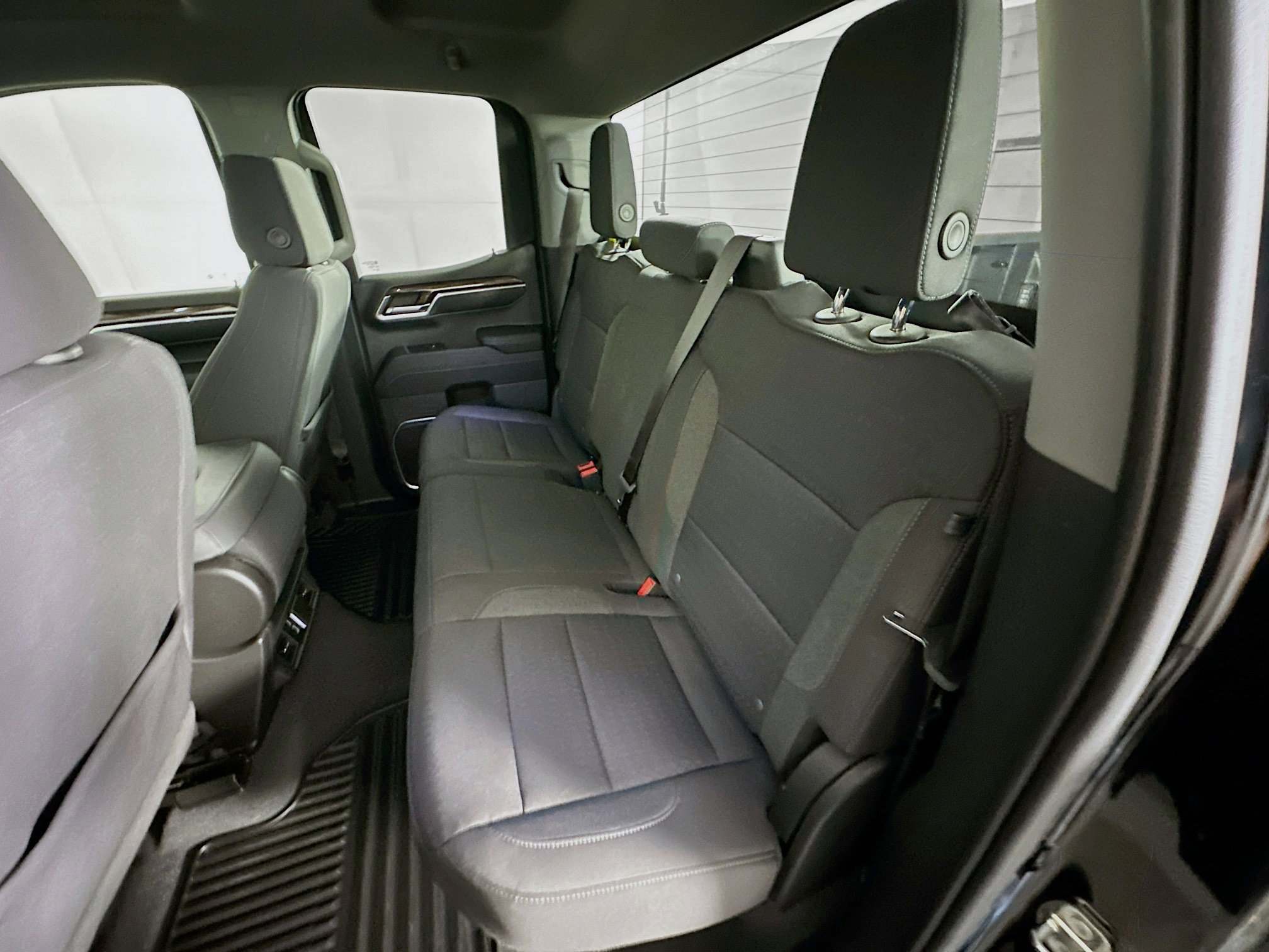 Used 2023 GMC Sierra 1500 Elevation image 27