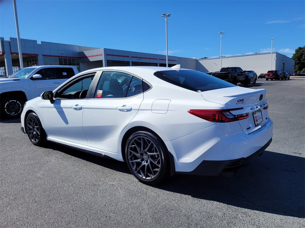 Certified 2025 Toyota Camry SE image 9