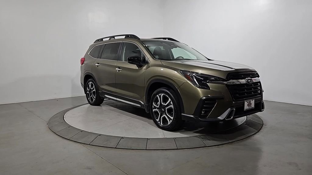 Certified 2025 Subaru Ascent Touring AWD/4WD image 8