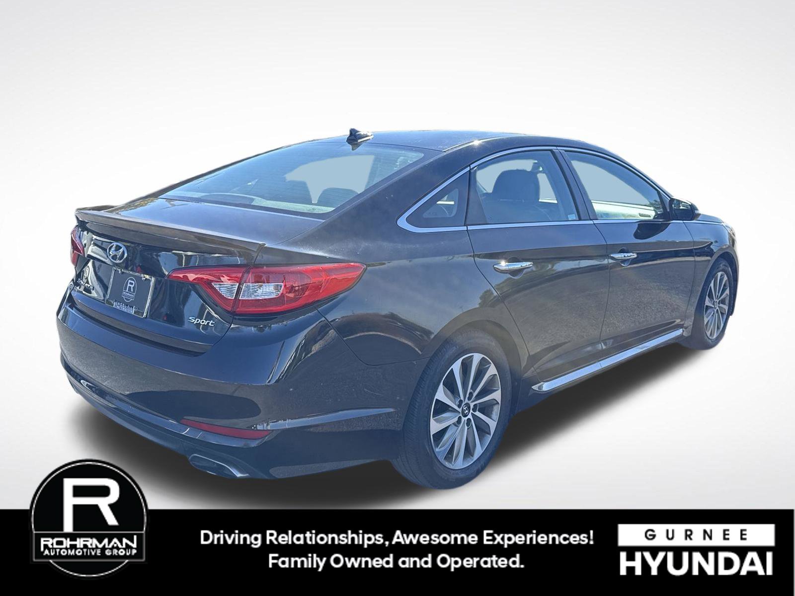 Used 2016 Hyundai Sonata Sport w/ Option Group 02 FWD image 9