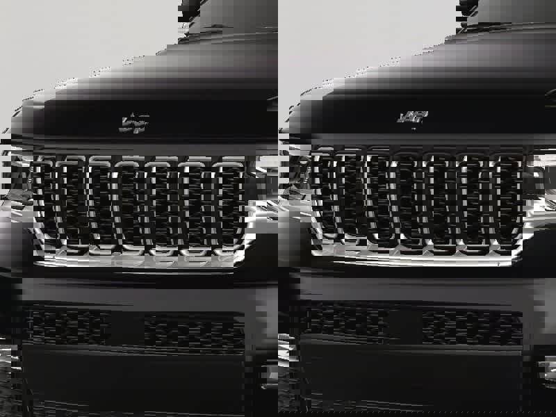 New 2025 Jeep Grand Cherokee L Limited image 14