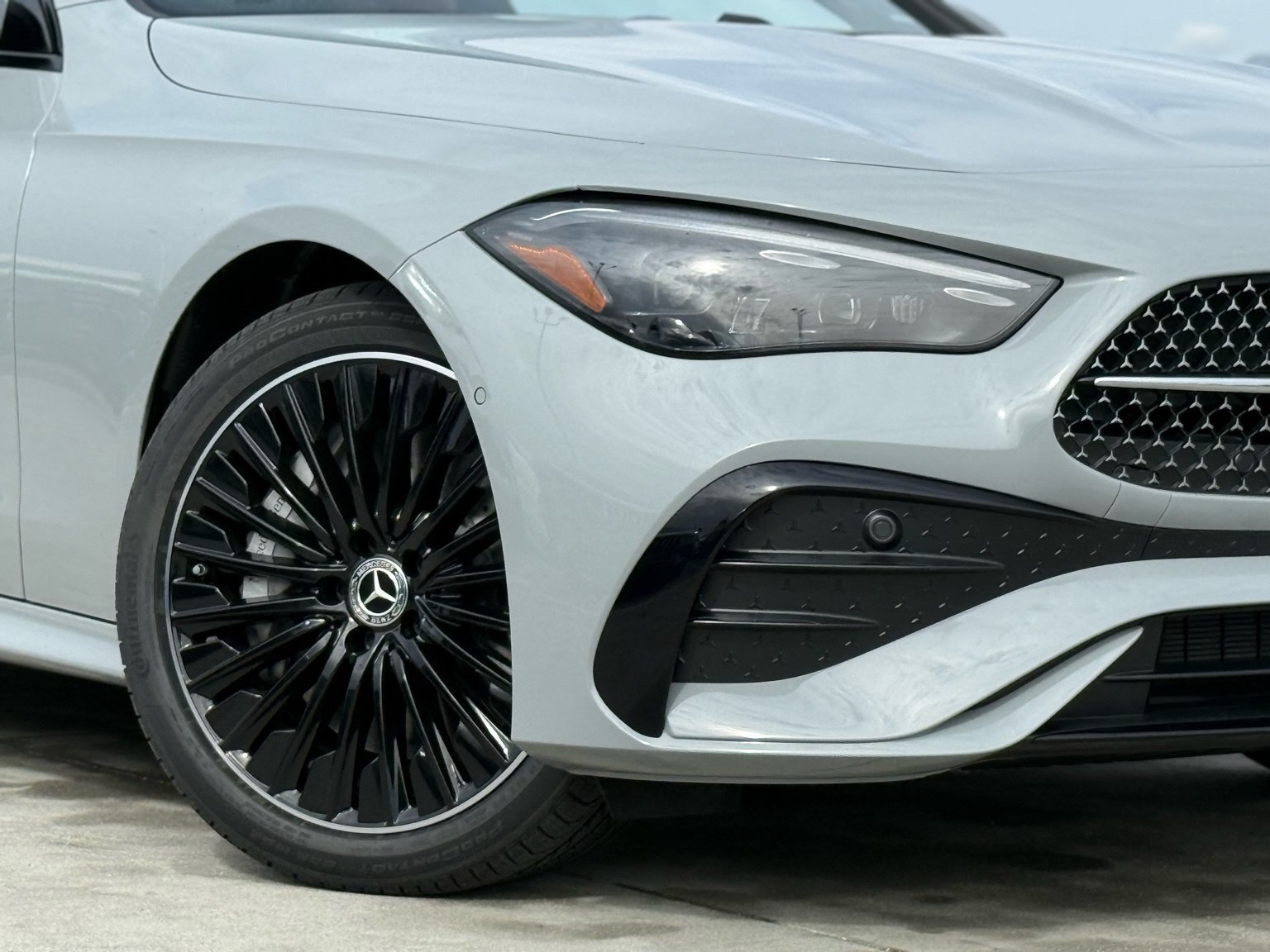 New 2026 Mercedes-Benz CLE 450 4MATIC Coupe image 4