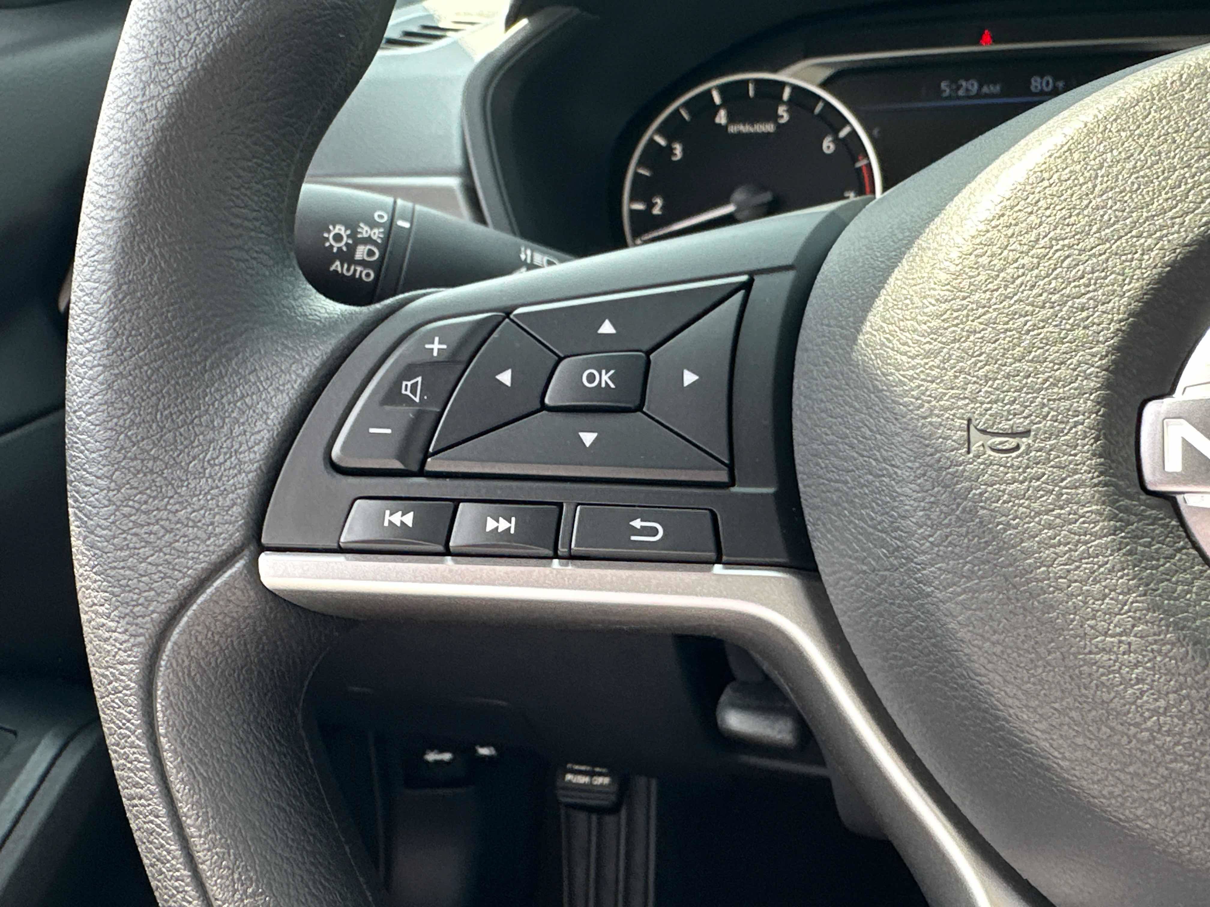 New 2026 Nissan Altima 2.5 SV FWD image 37