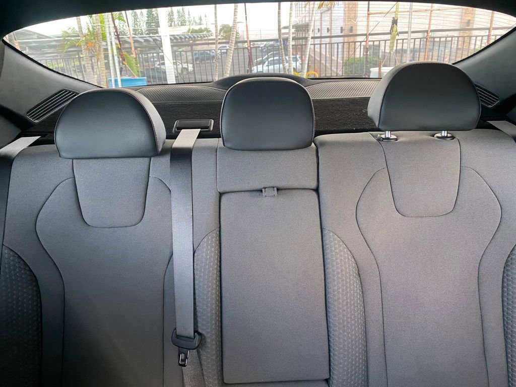 Certified 2024 Hyundai Elantra N Line image 18