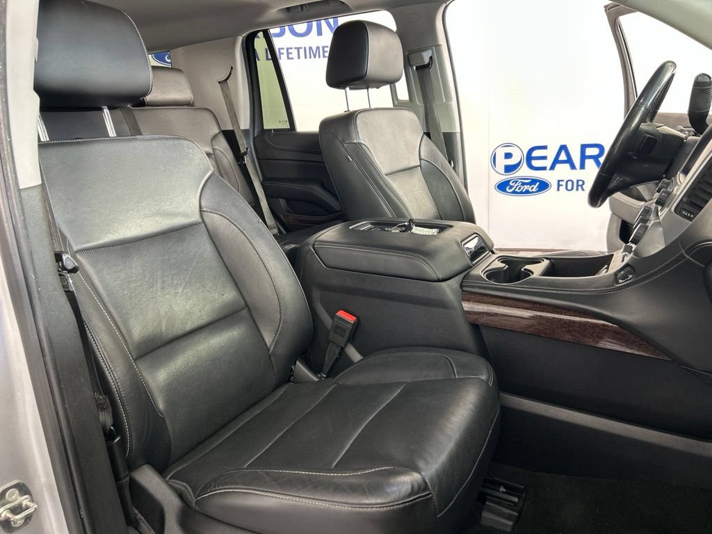 Used 2018 GMC Yukon SLT w/ Premium Edition AWD/4WD image 31