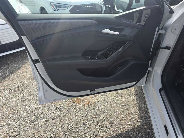 New 2025 Audi A6 e-tron Premium AWD/4WD image 20