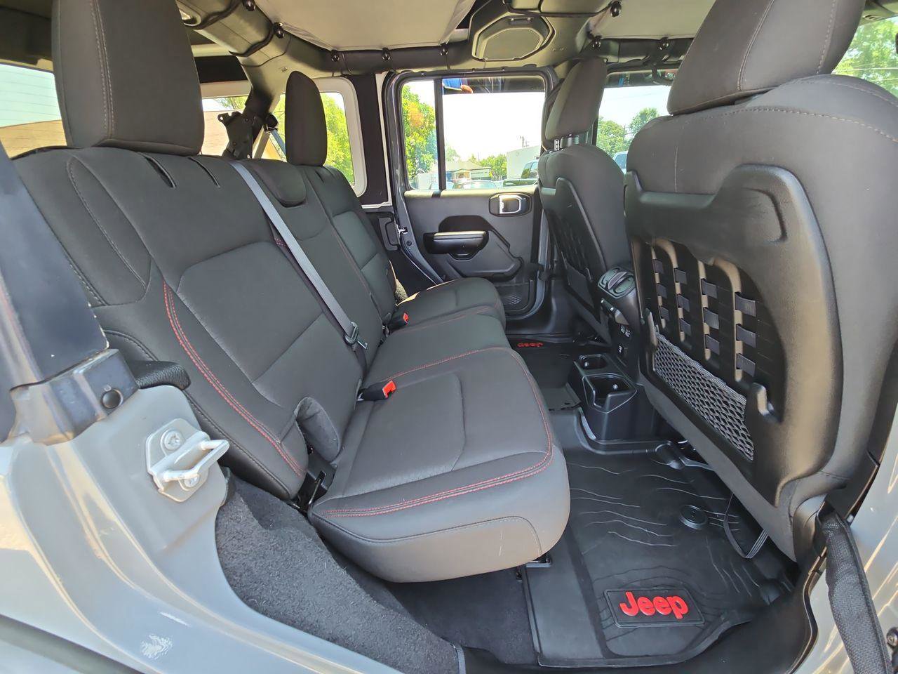 Used 2021 Jeep Wrangler Unlimited Rubicon AWD/4WD image 7