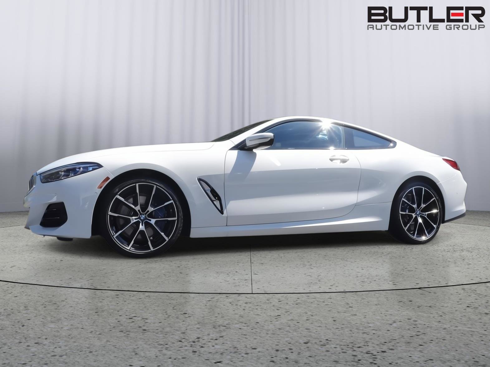 New 2025 BMW 840i Coupe RWD image 1