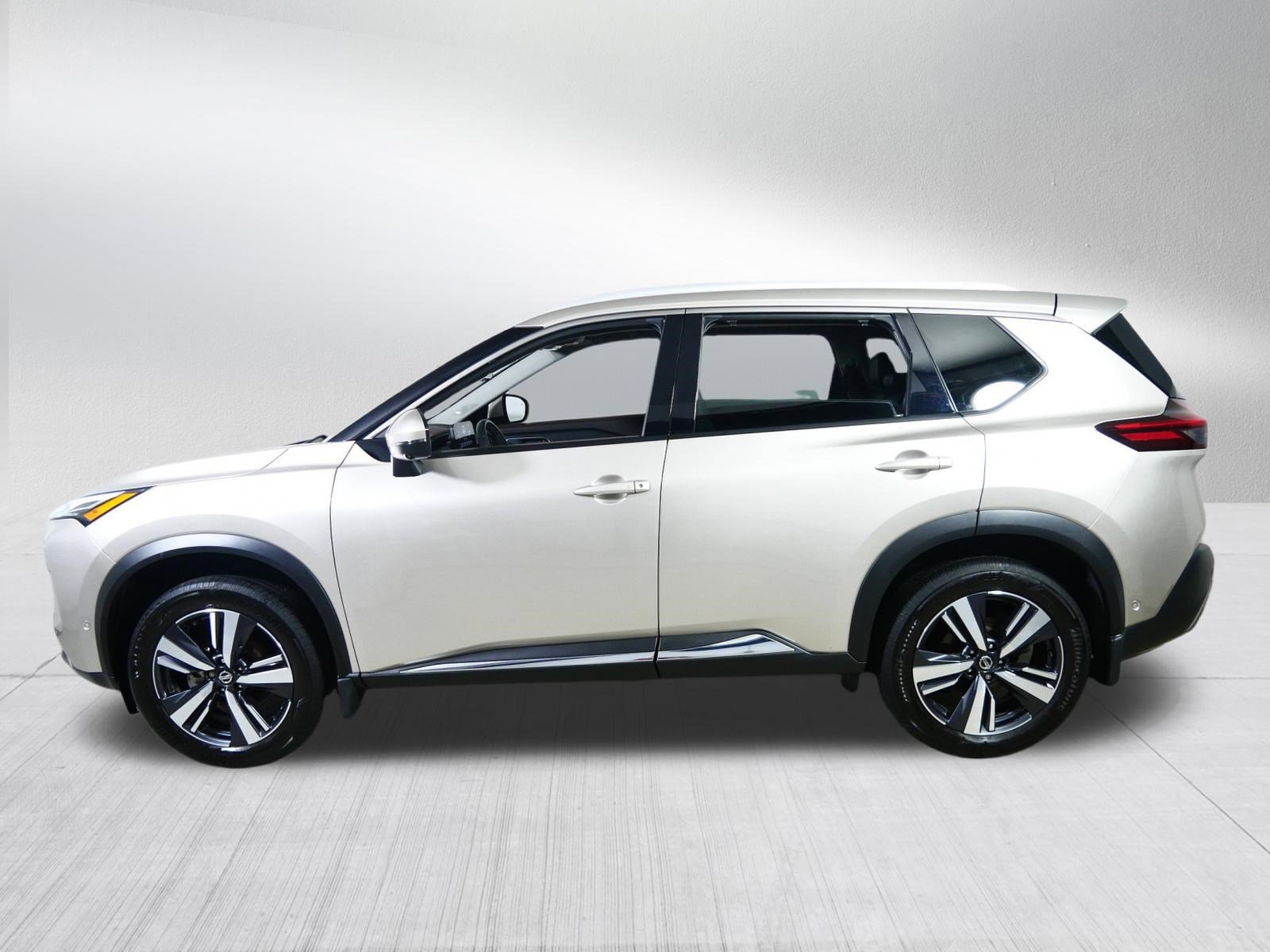 Used 2021 Nissan Rogue Platinum AWD/4WD image 4
