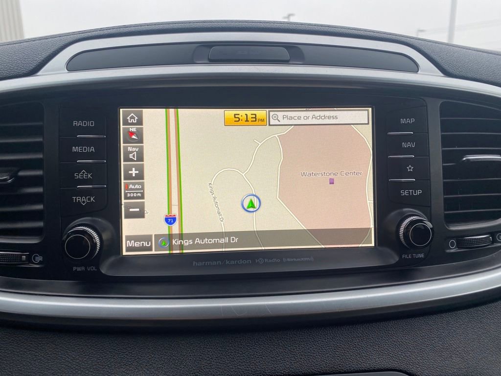 Used 2020 Kia Sorento SX image 17