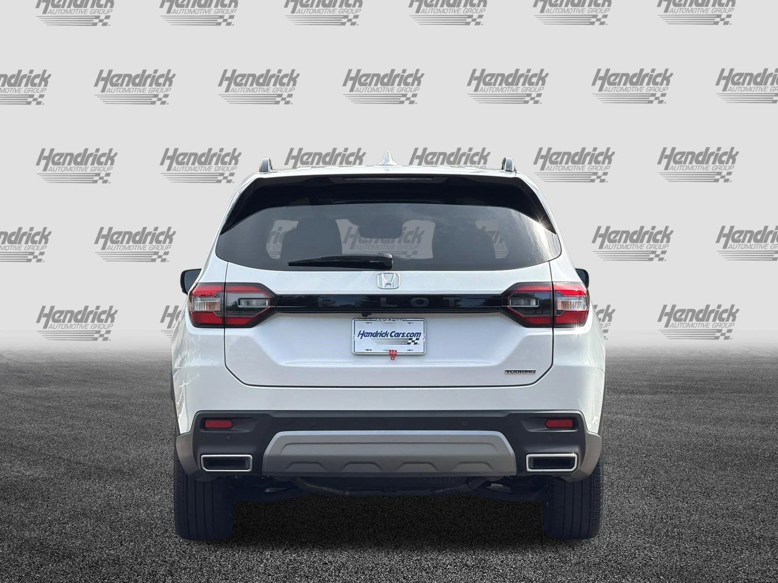 Used 2025 Honda Pilot Touring image 6