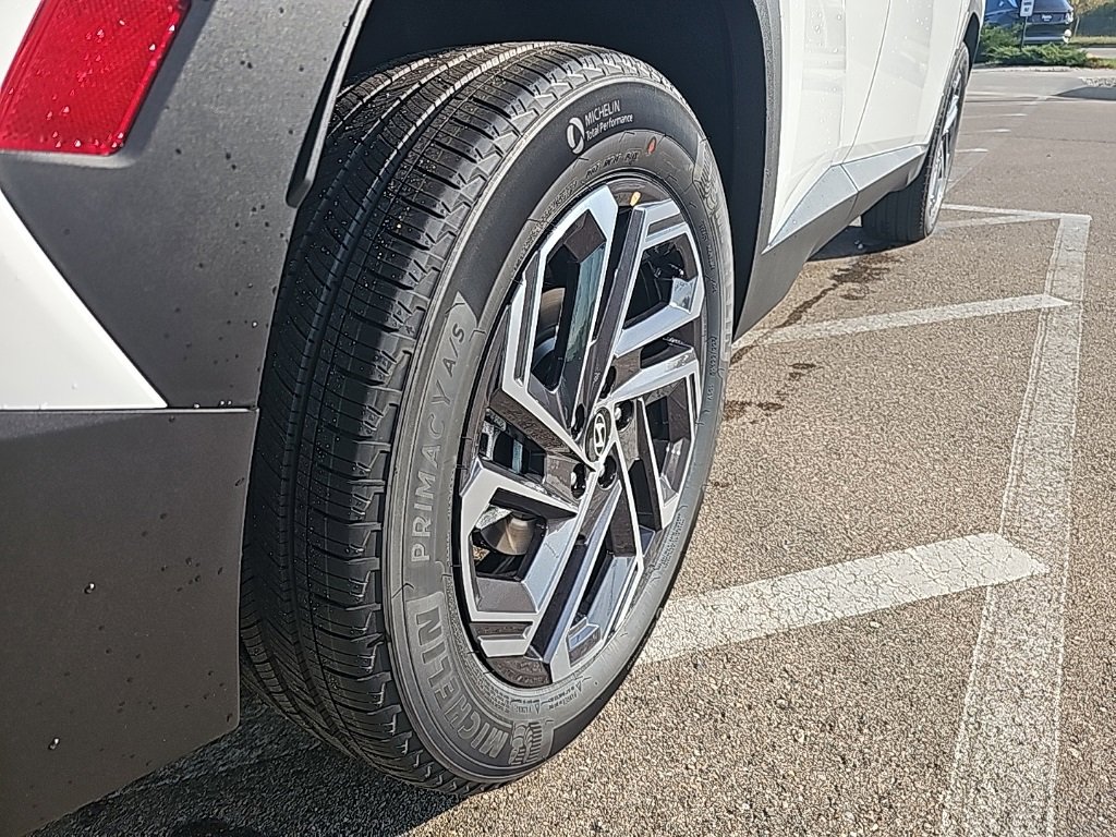 New 2026 Hyundai Tucson Limited image 43