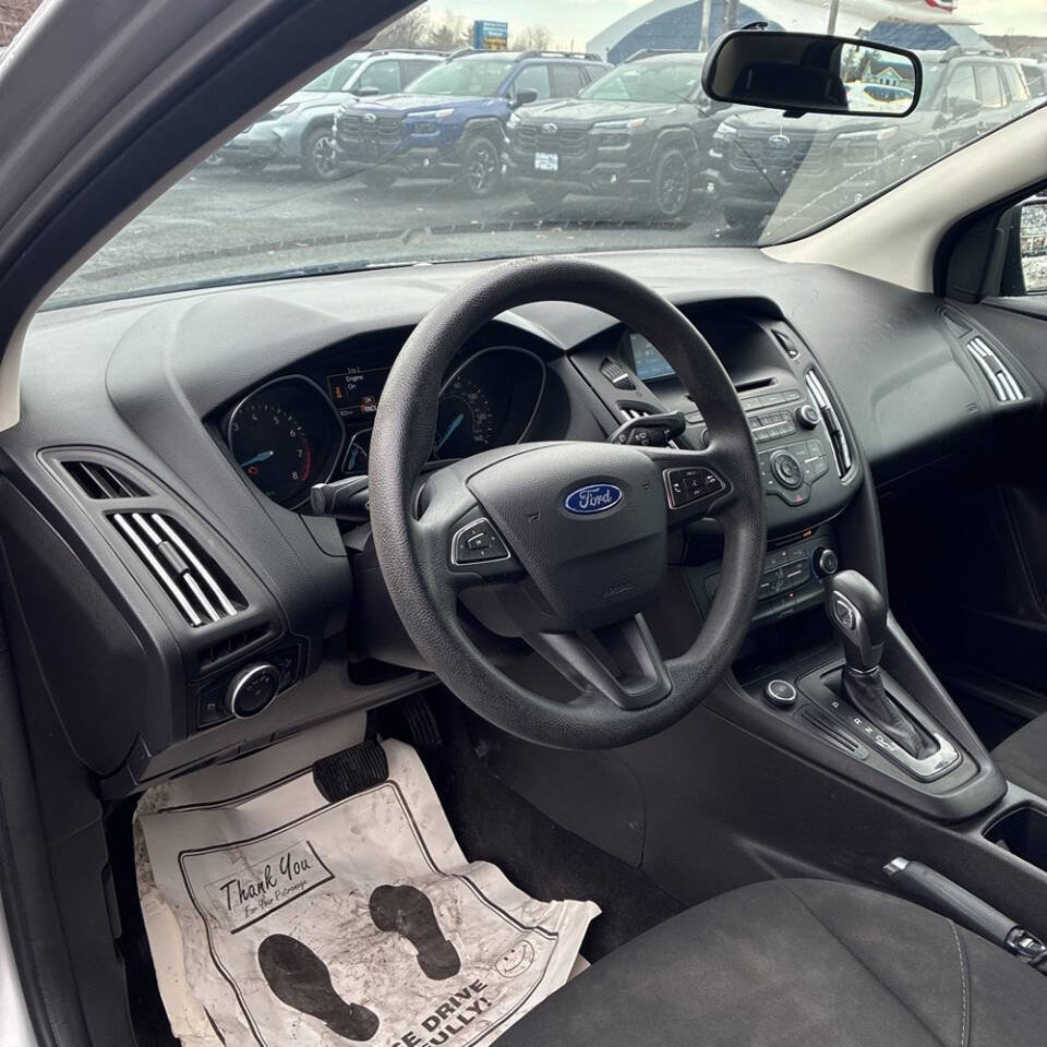Used 2017 Ford Focus S FWD image 20