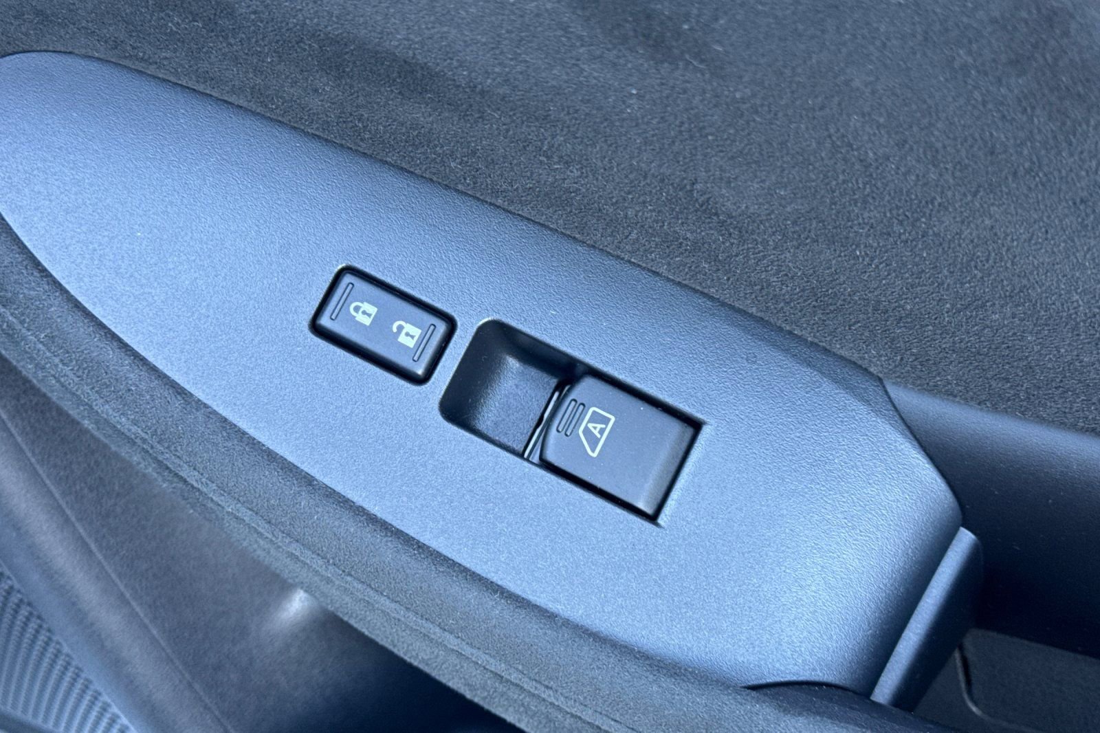 Used 2020 Nissan 370Z image 22