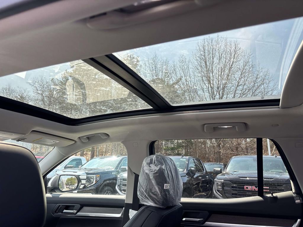 New 2026 GMC Terrain Denali image 7