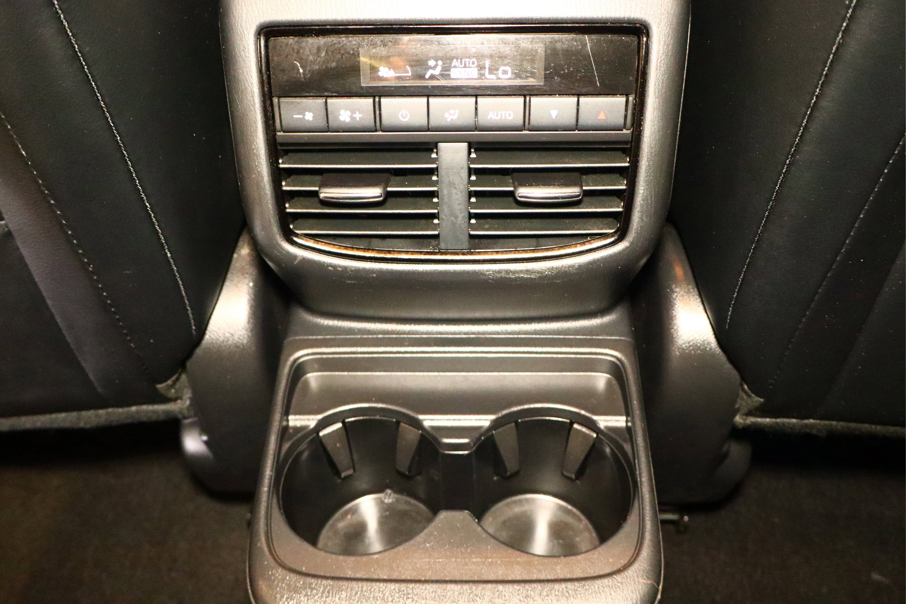 Used 2023 MAZDA CX-9 Touring image 33