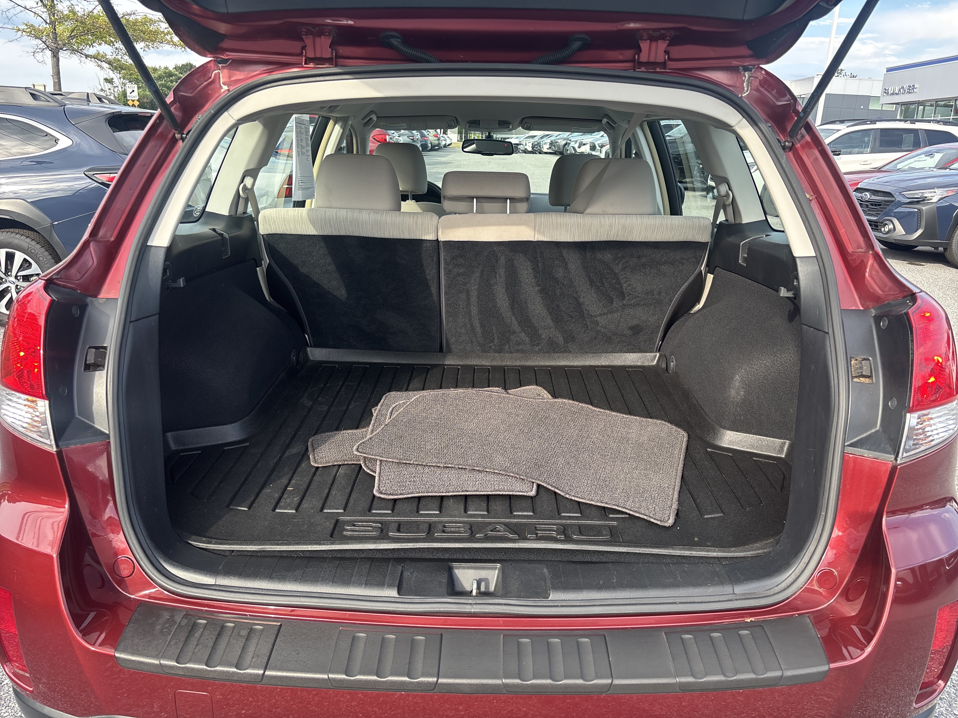 Used 2013 Subaru Outback 2.5i AWD/4WD image 30