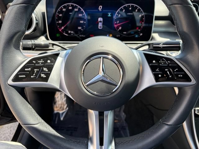 Used 2025 Mercedes-Benz C 300 Sedan image 19