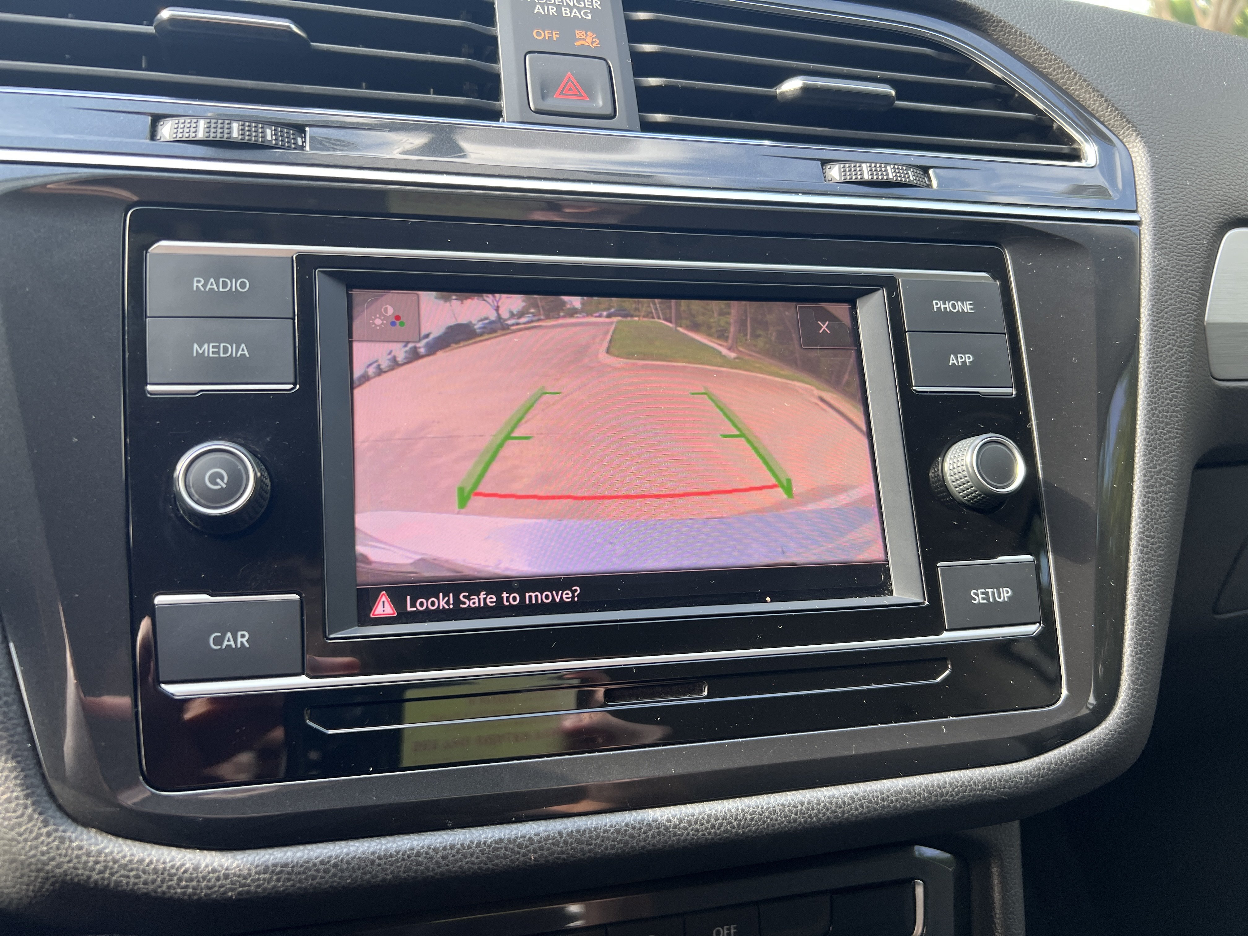 Used 2019 Volkswagen Tiguan S FWD image 21
