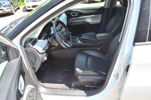 Used 2022 Jeep Compass Limited AWD/4WD image 17