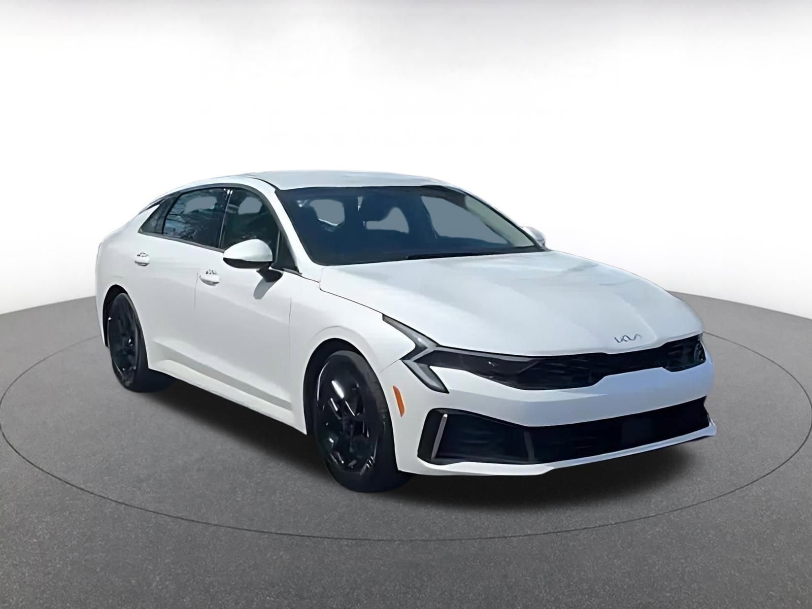 Used 2025 Kia K5 LXS image 3