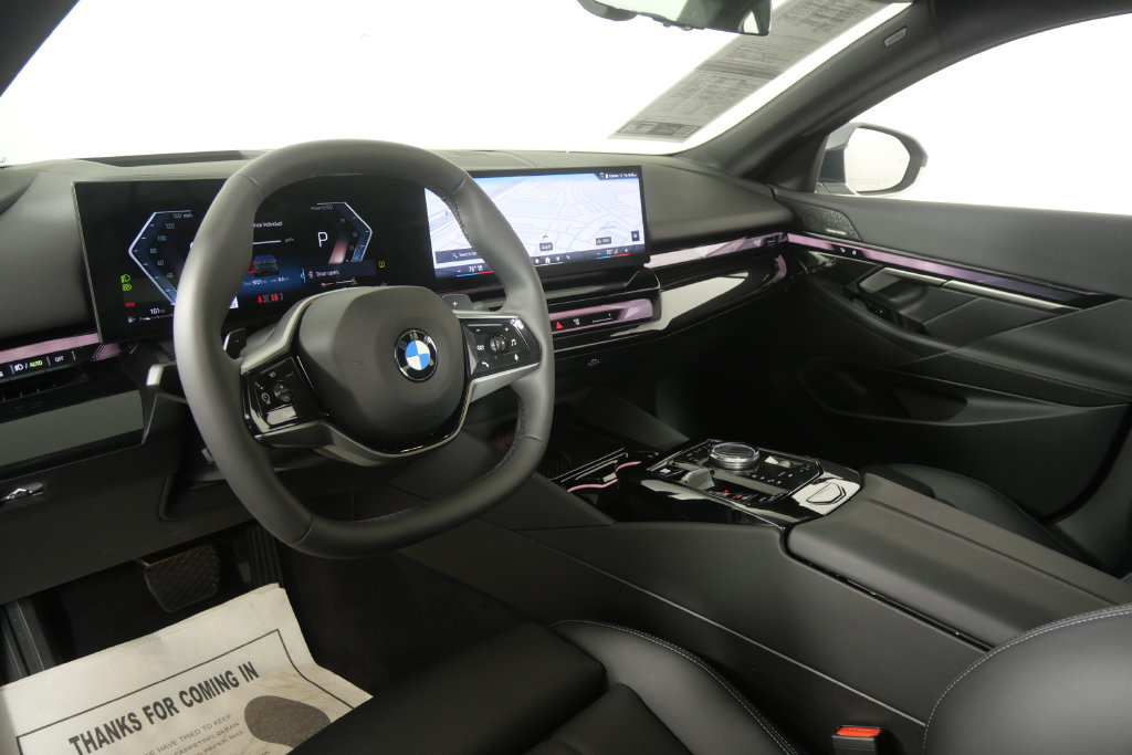 Certified 2027 BMW 530i RWD image 13