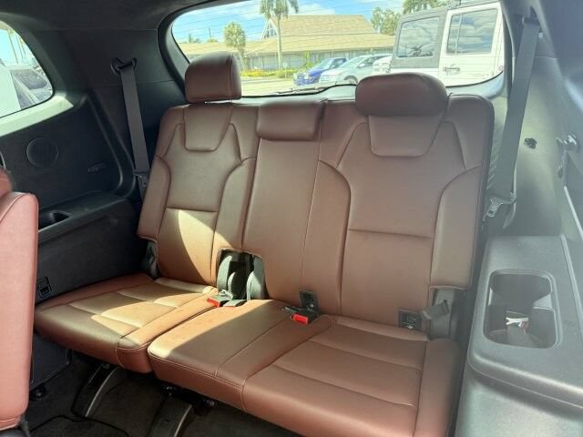 Used 2023 Kia Telluride SX Prestige AWD/4WD image 16