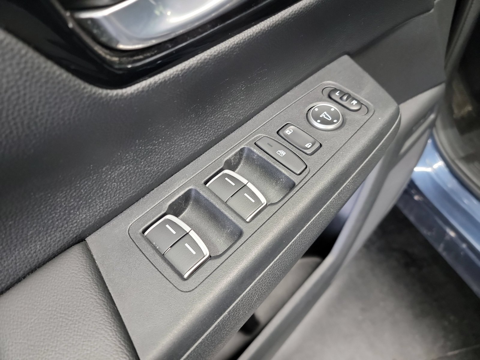 Certified 2023 Honda CR-V Sport Touring image 14