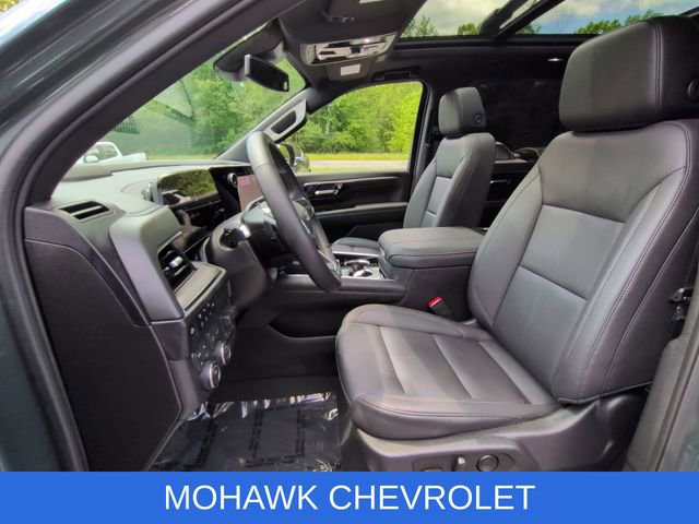 Used 2026 Chevrolet Tahoe Z71 w/ Comfort Package AWD/4WD image 21