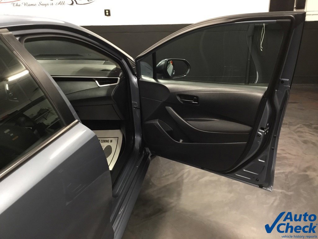 Used 2025 Toyota Corolla LE w/ LE Premium Package FWD image 39