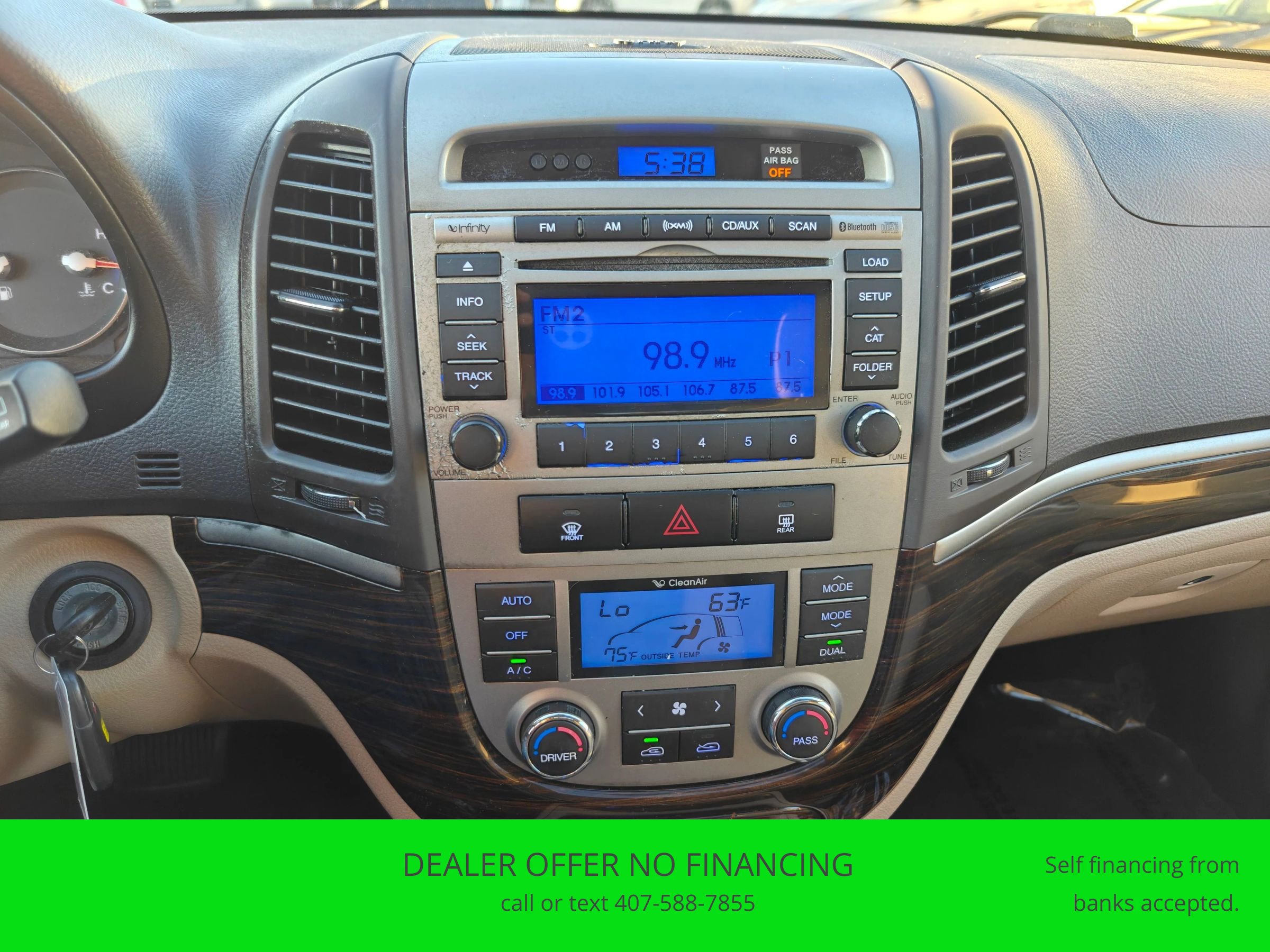 Used 2012 Hyundai Santa Fe Limited image 21