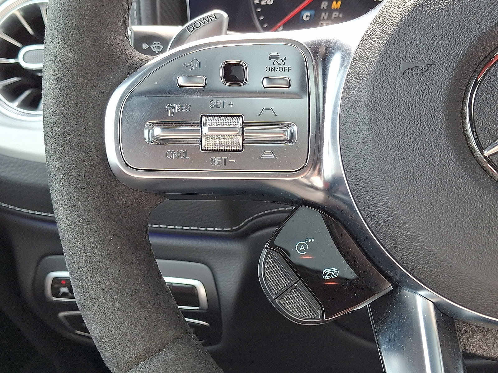 Certified 2022 Mercedes-Benz G 63 AMG 4MATIC image 24