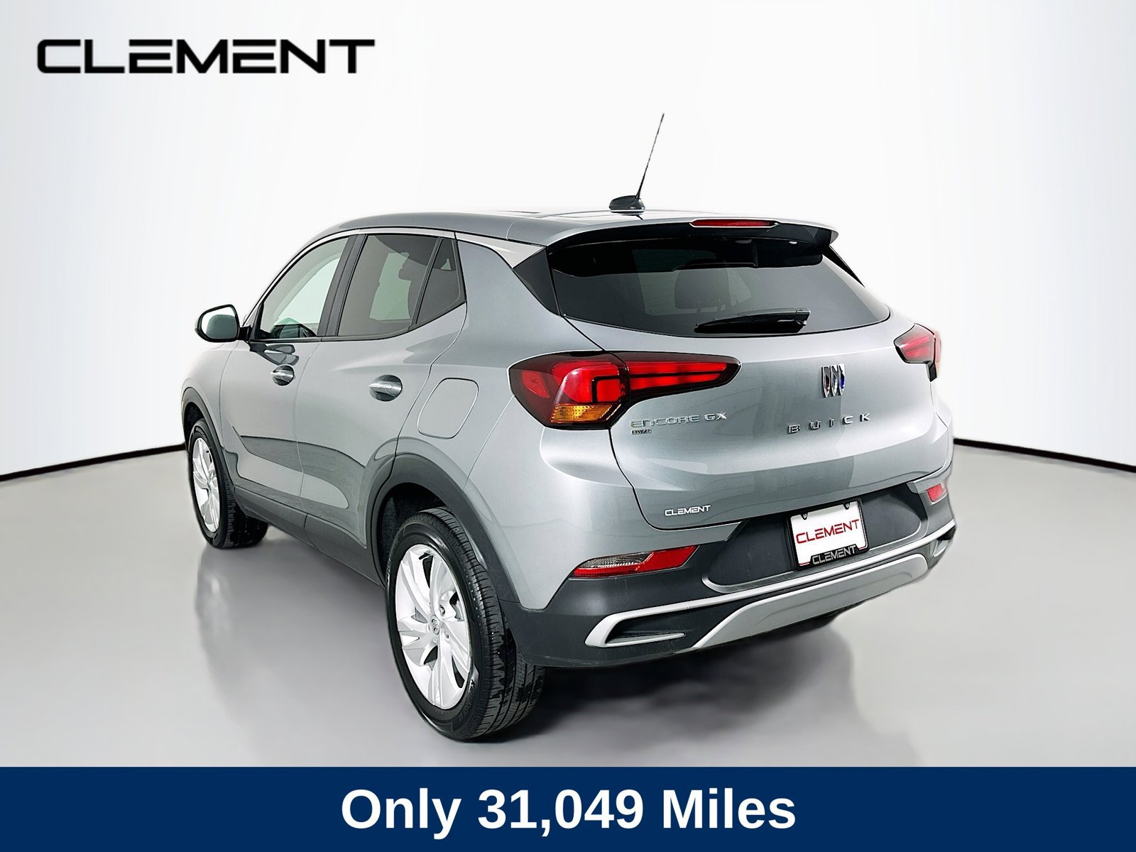 Used 2025 Buick Encore GX Preferred AWD/4WD image 9