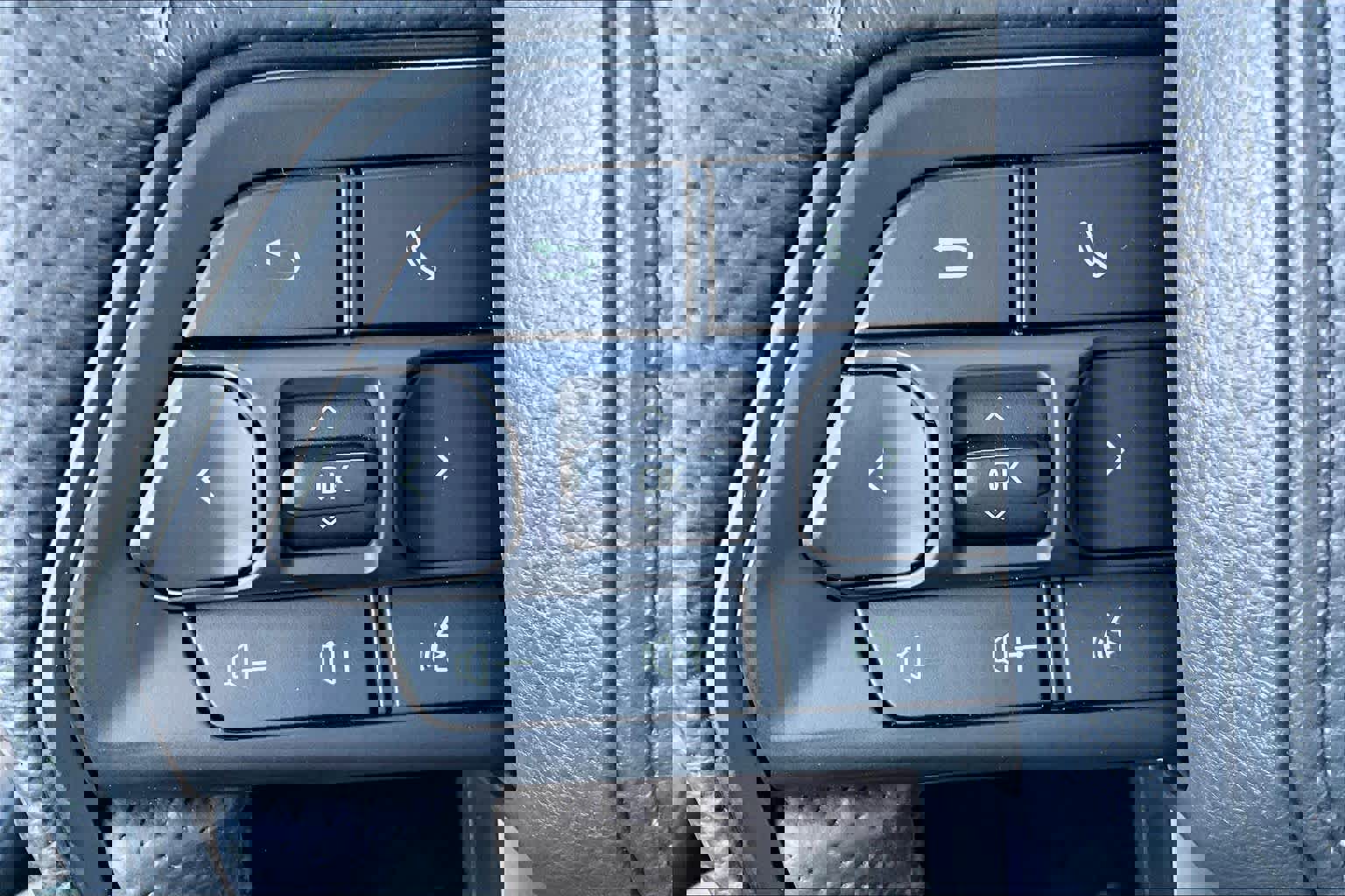 Used 2025 Toyota Tacoma TRD Pro w/ Tow Tech Package image 21