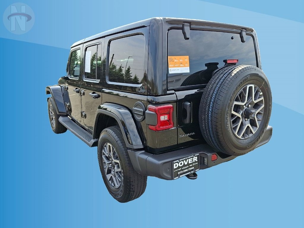 Used 2026 Jeep Wrangler Unlimited Sahara AWD/4WD image 21