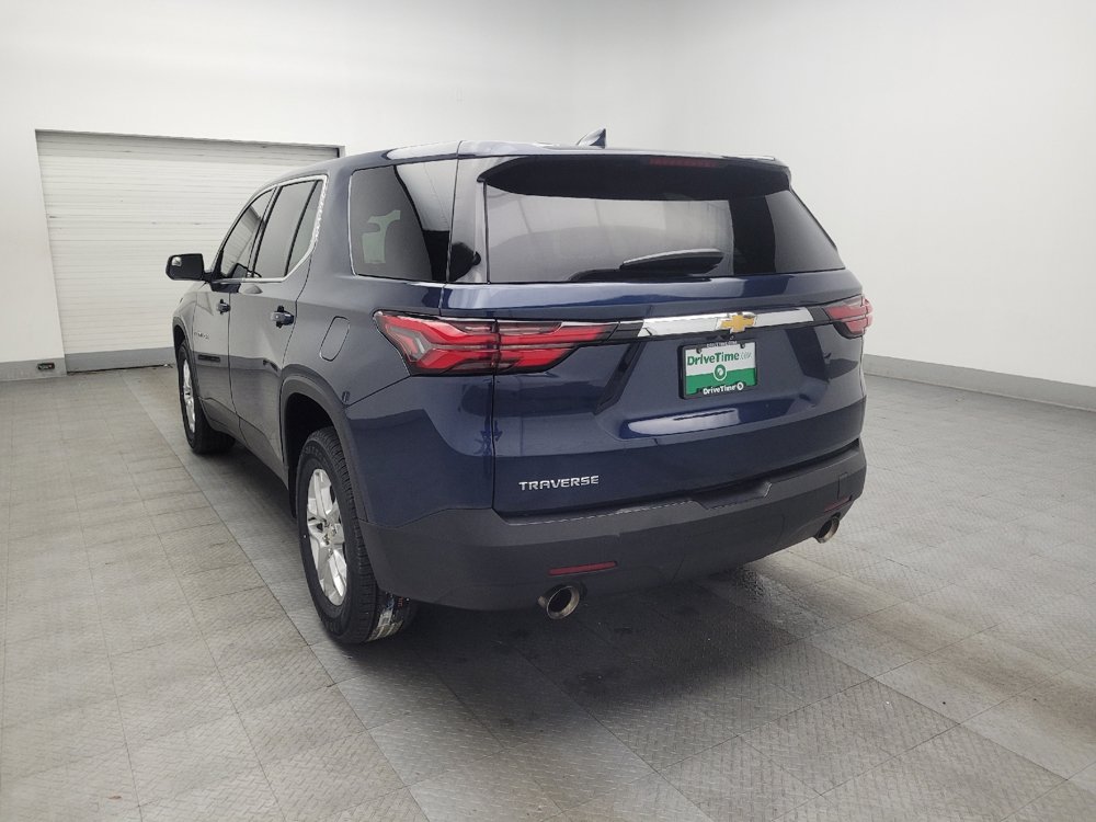 Used 2023 Chevrolet Traverse LS FWD image 5
