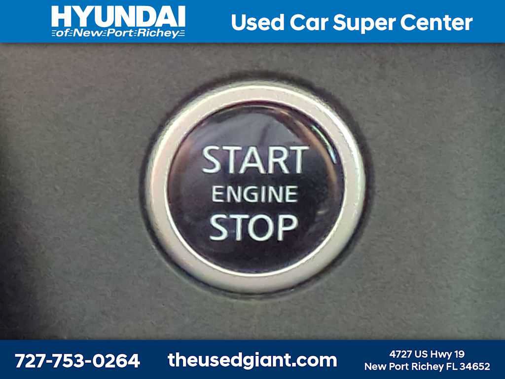 Used 2022 Nissan Rogue SV w/ SV Premium Package FWD image 33