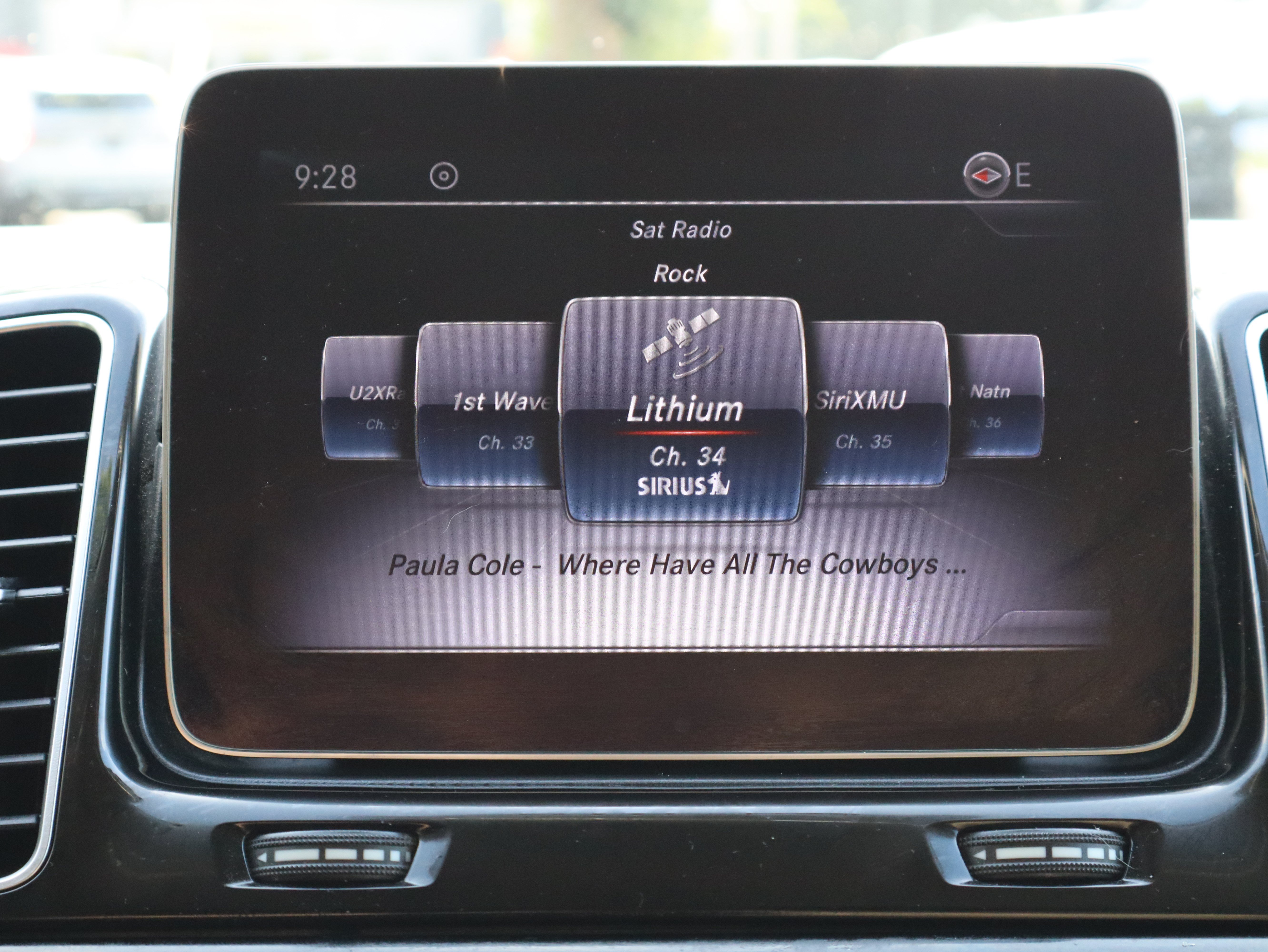 Used 2018 Mercedes-Benz GLE 350 image 33