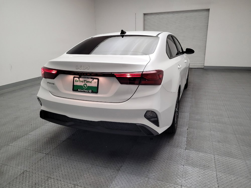 Used 2023 Kia Forte LXS w/ LXS Technology Package image 7