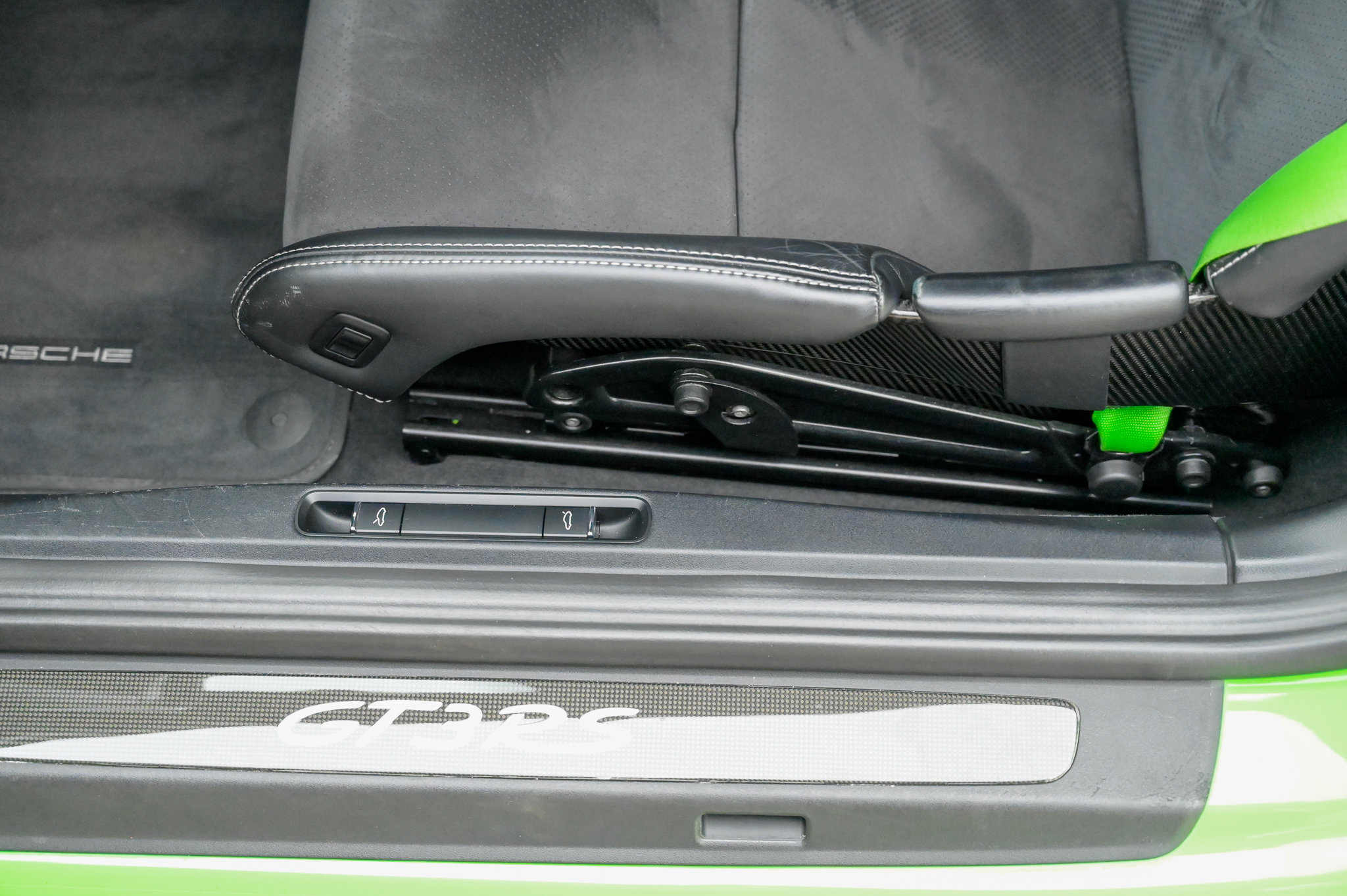 Used 2019 Porsche 911 GT3 RS image 19