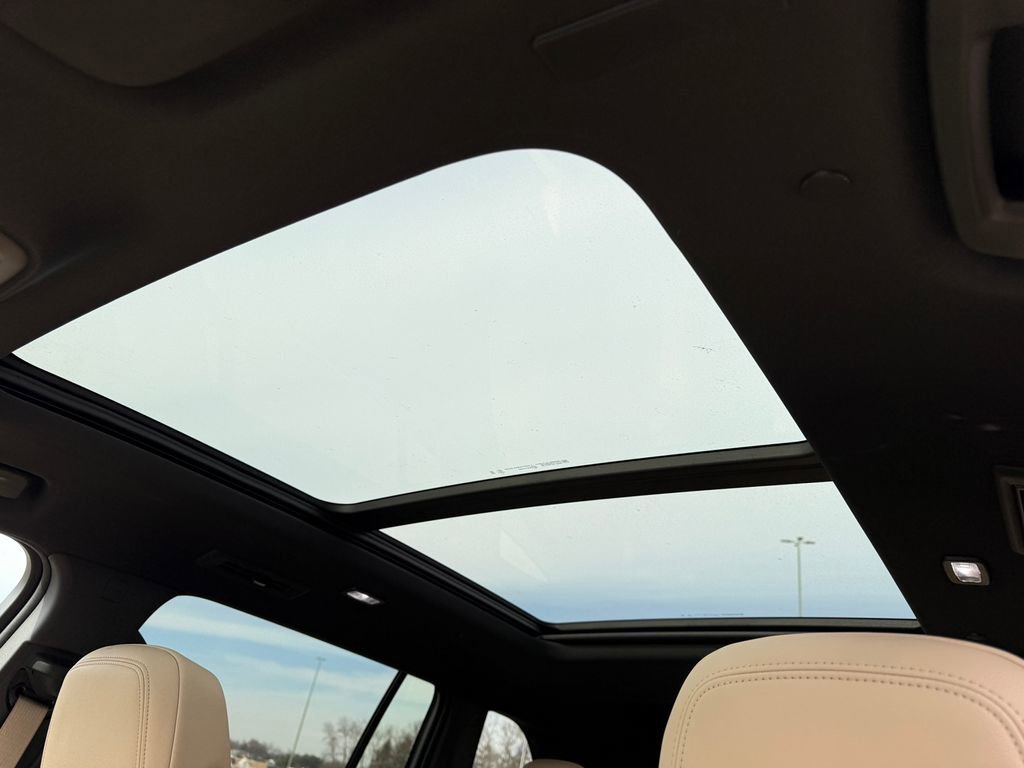 New 2026 Buick Enclave Preferred image 7