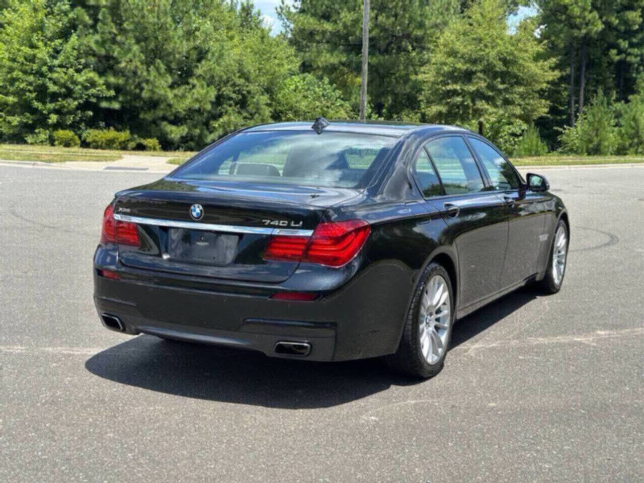 Used 2015 BMW 740Li xDrive image 7