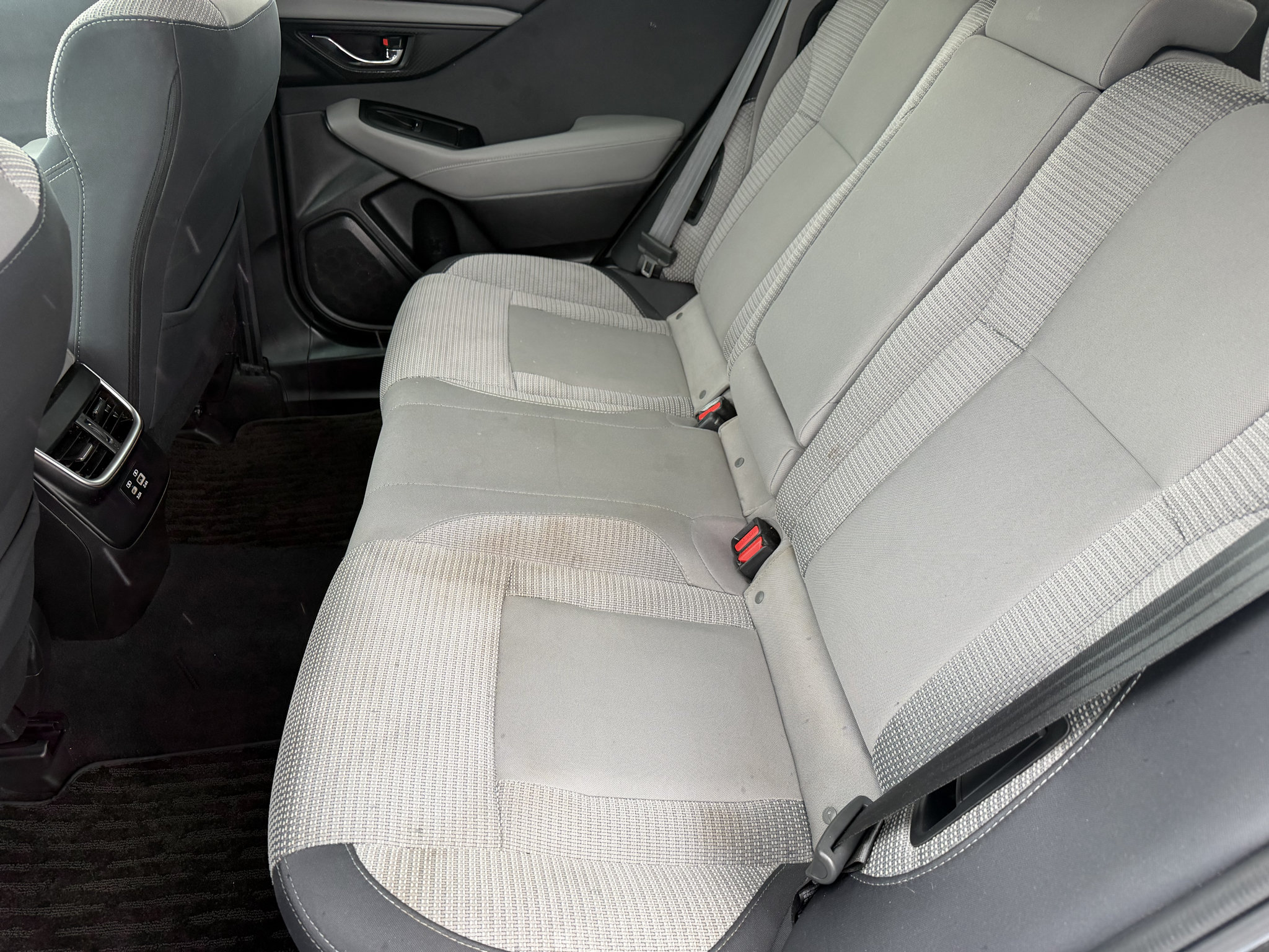 Used 2023 Subaru Outback Premium AWD/4WD image 23
