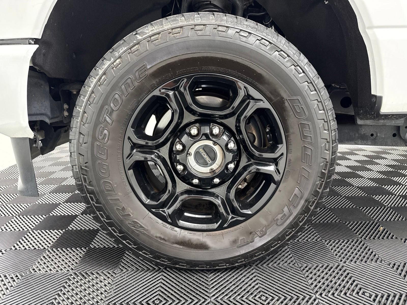 Used 2023 Ford F250 XL w/ STX Appearance Package AWD/4WD image 14