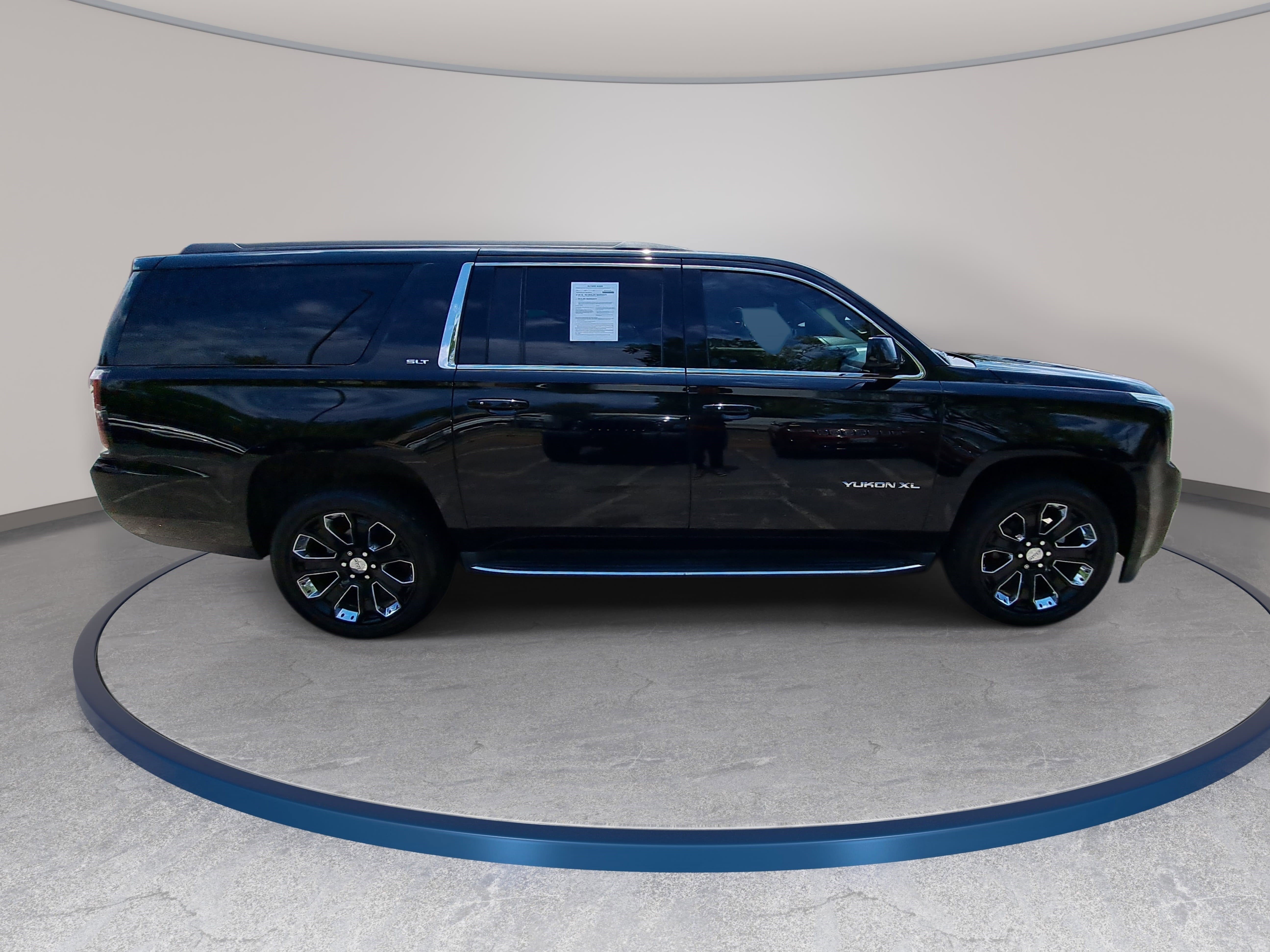 Used 2019 GMC Yukon XL SLT RWD image 4