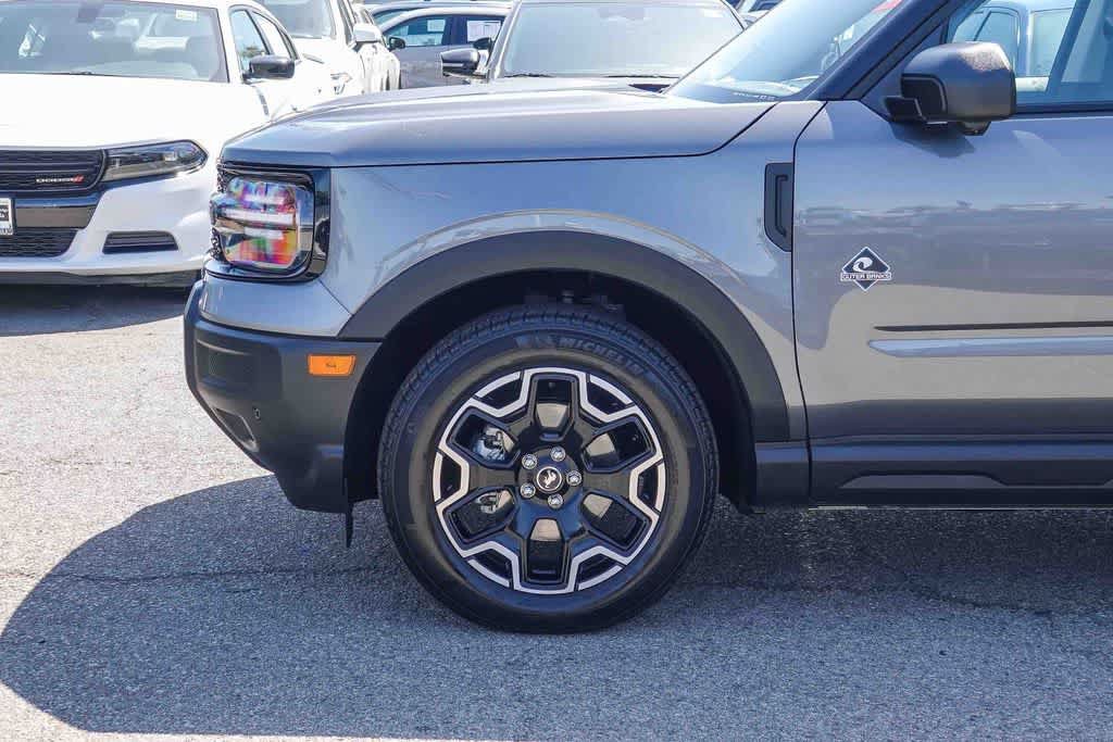 Used 2025 Ford Bronco Sport Outer Banks w/ Outer Banks Tech Package+ AWD/4WD image 9