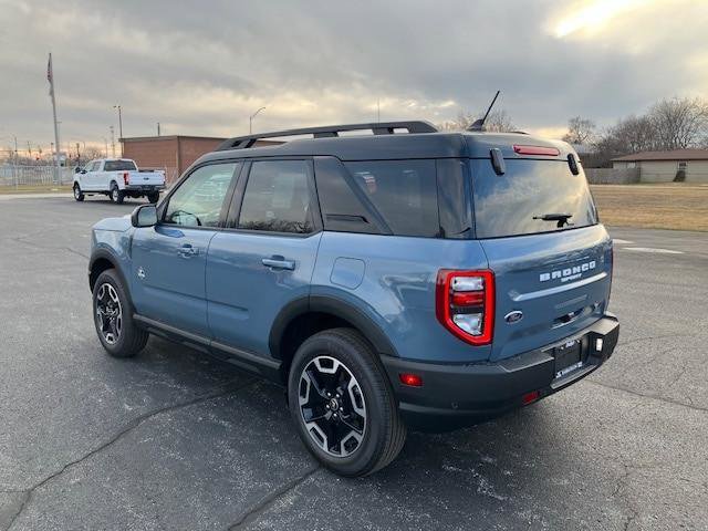 New 2024 Ford Bronco Sport Outer Banks image 3